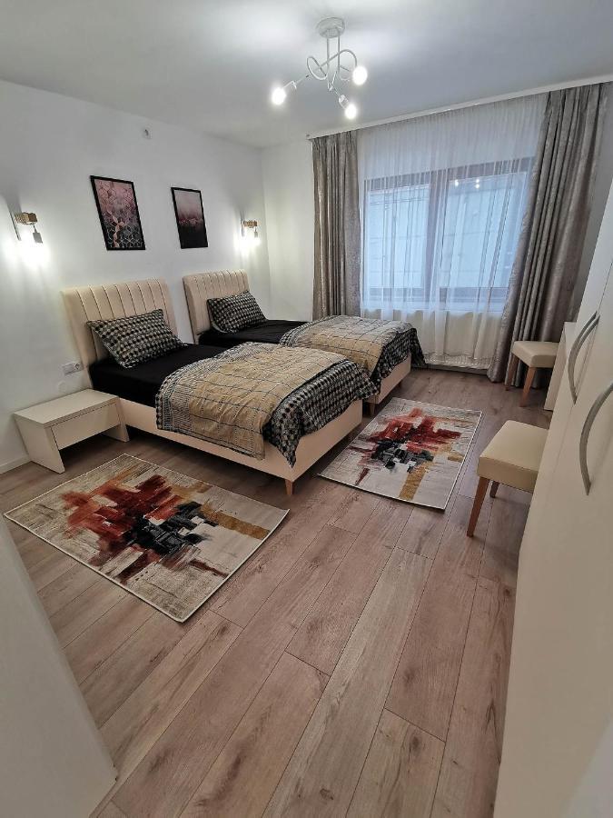 Vila Aras Simeria Exterior photo
